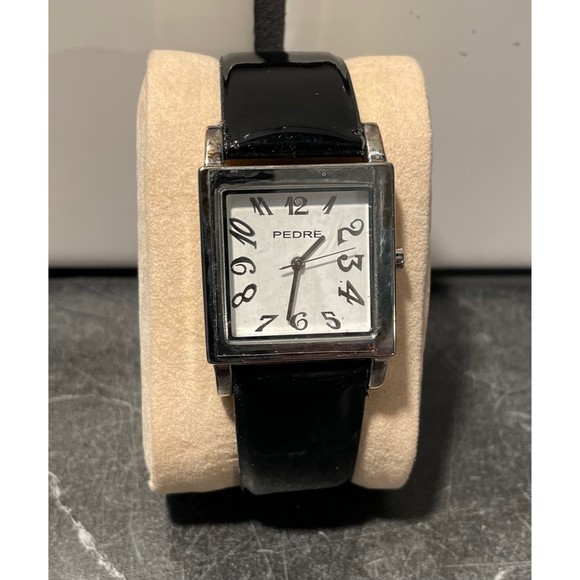 SALE!!! Ladies Pedre Leather Band Watch- New Battery (4) - Picture 1 of 2